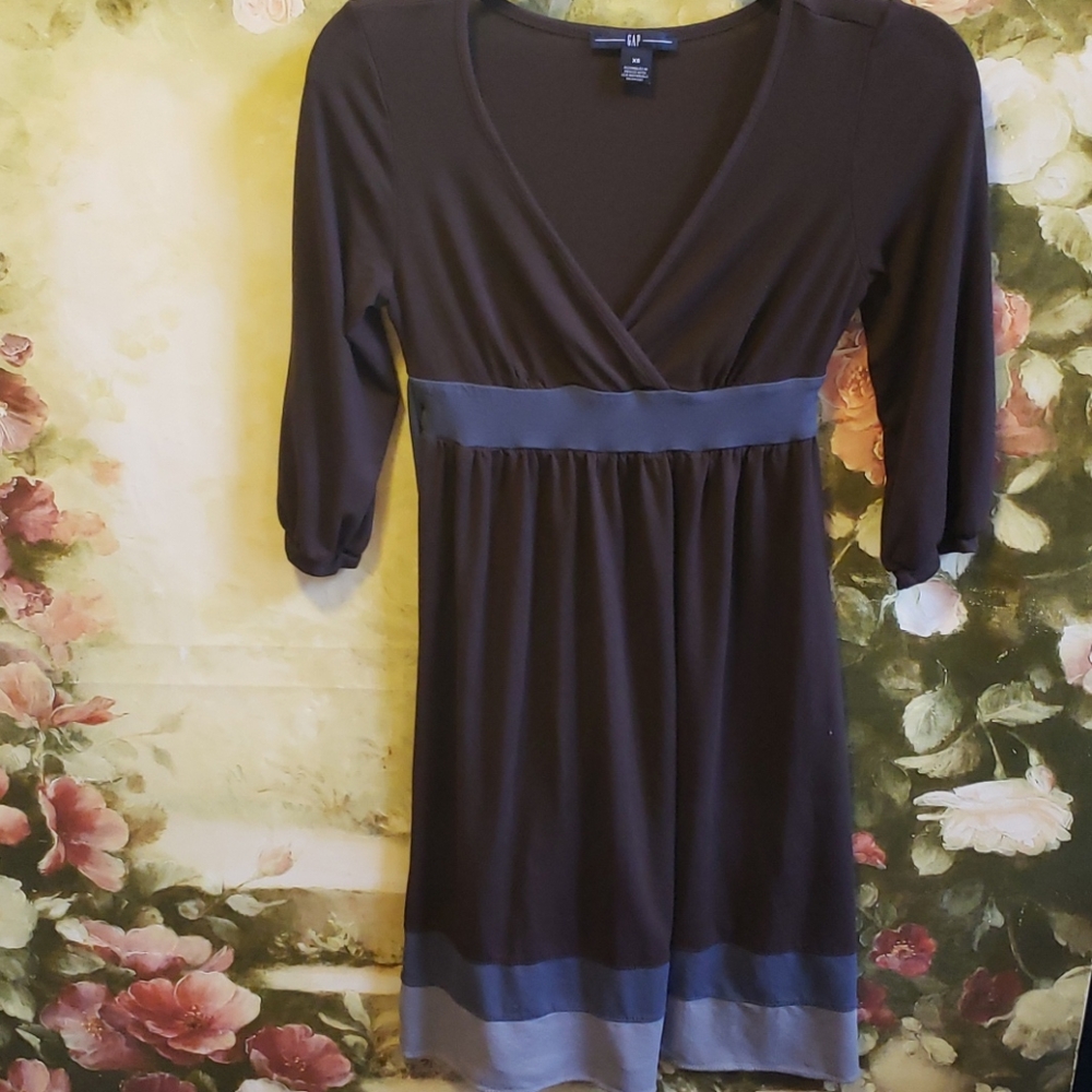 2/$5 Gap Sz XS dress